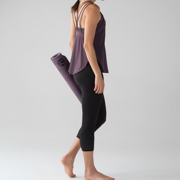 Lululemon Anew Crop 21" luxtreme, size 6 in black - Picture 1 of 14